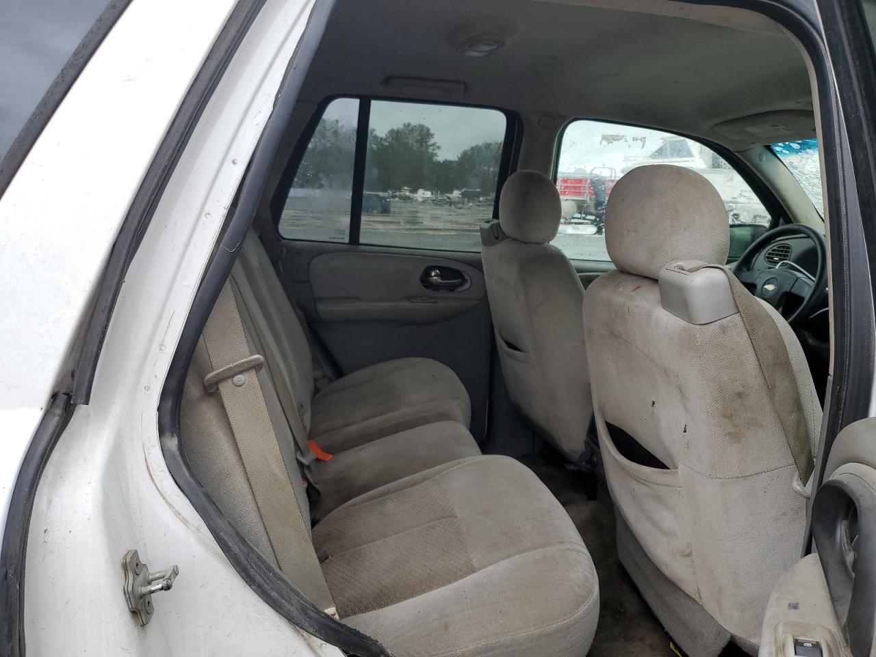 2008 Chevrolet TrailBlazer VIN 1GNDT13S682138306 Copart auction photo, burn / all over damage thumbnail 11