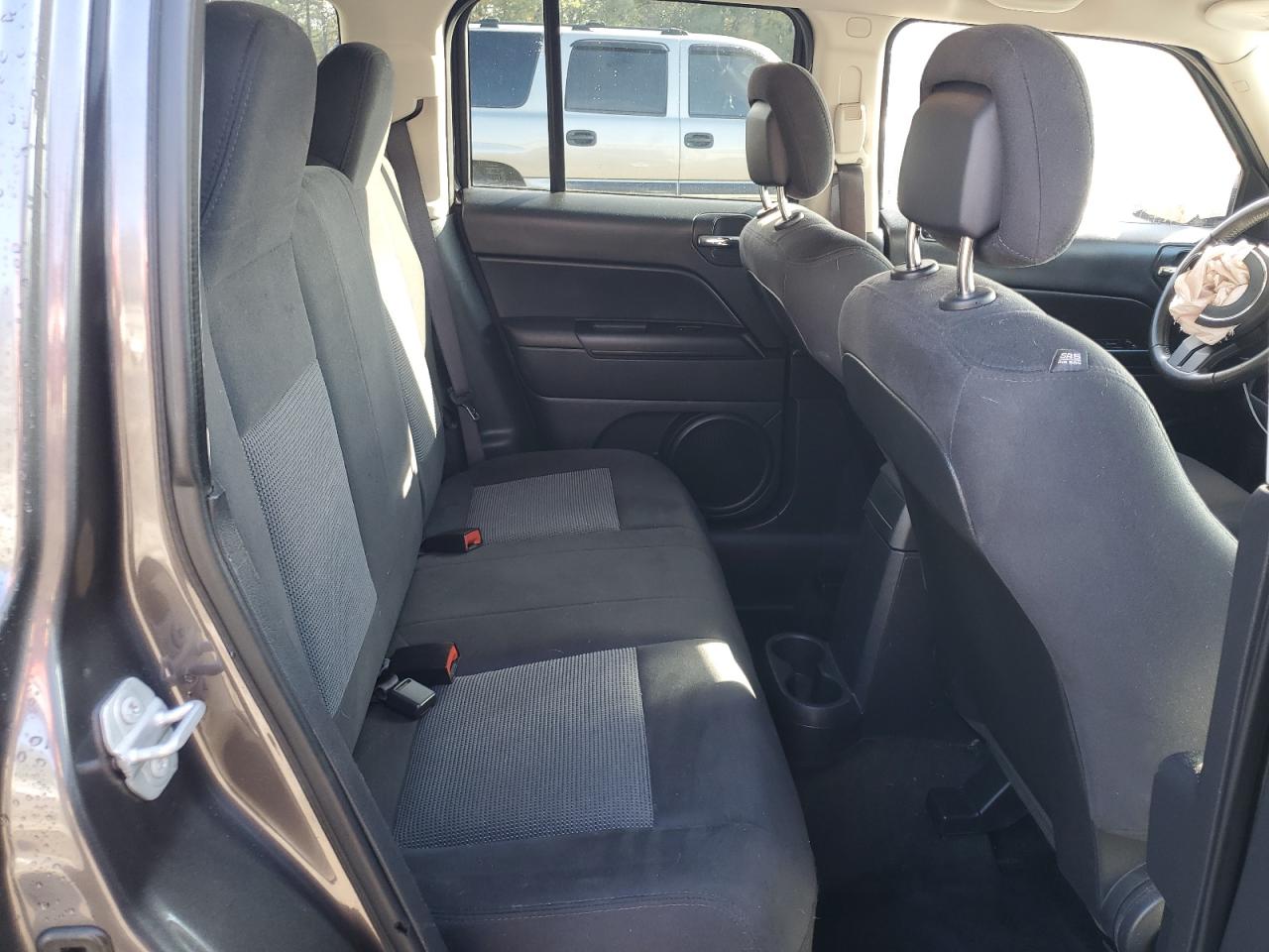 2016 Jeep Liberty (Patriot) VIN 1C4NJPFB1GD526502 Copart auction photo, front end damage thumbnail 11