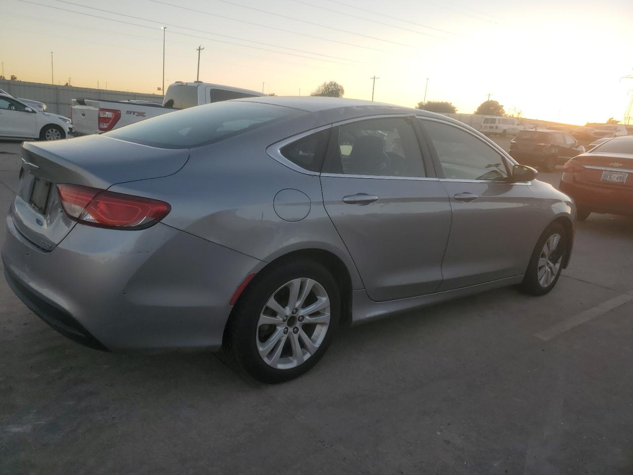 2015 Chrysler 200 VIN 1C3CCCFB7FN550729 Copart auction photo, top/roof / side damage thumbnail 3