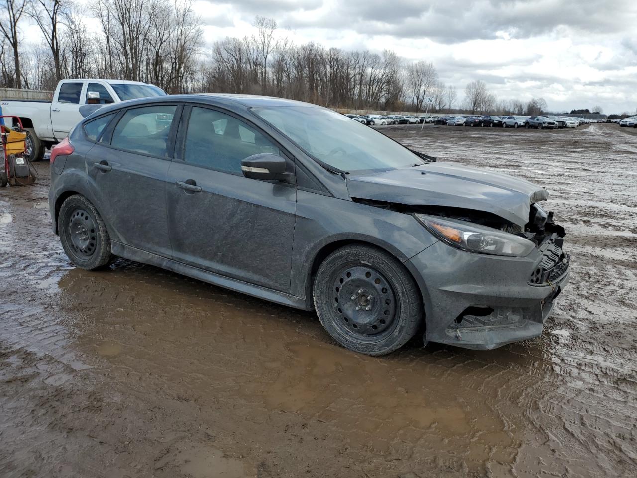 2018 Ford Focus VIN 1FADP3L96JL289609 Copart auction photo, front end / minor dent/scratches damage thumbnail 4