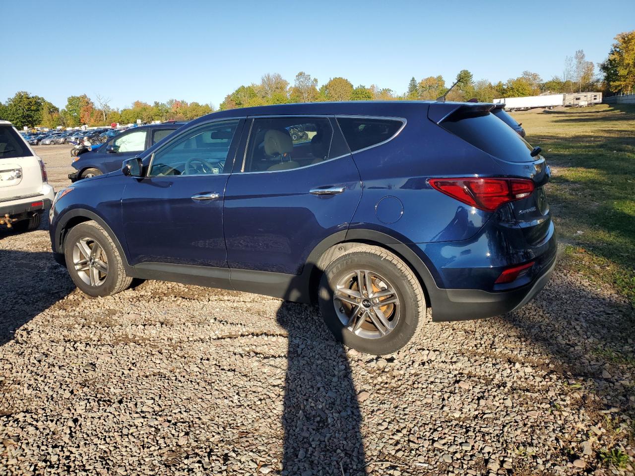 2018 Hyundai Santa Fe VIN 5XYZT3LB6JG550912 Copart auction photo, normal wear / minor dent/scratches damage thumbnail 2
