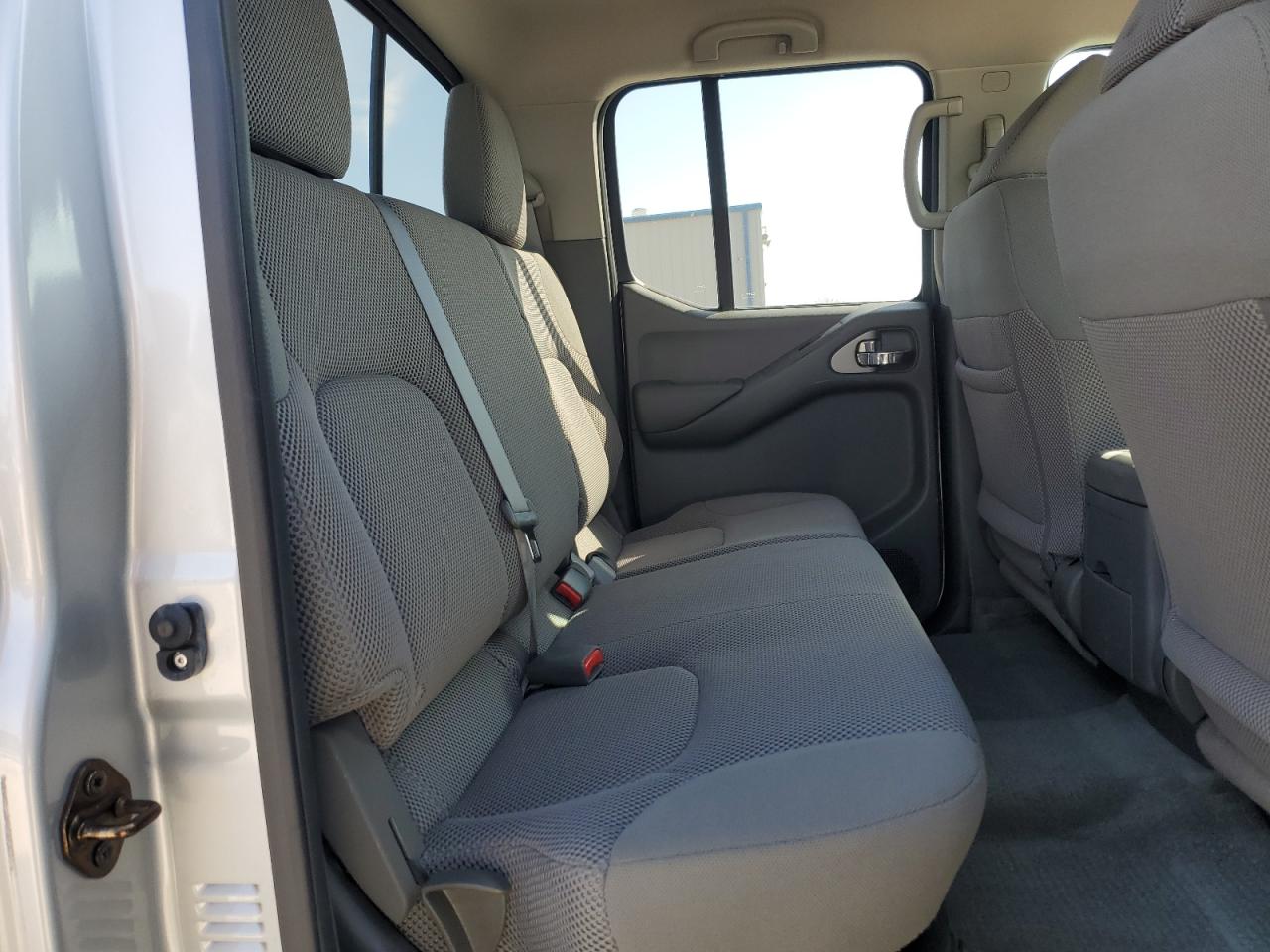 2016 Nissan Navara (Frontier) VIN 1N6AD0ER8GN712590 Copart auction photo, front end / minor dent/scratches damage thumbnail 10