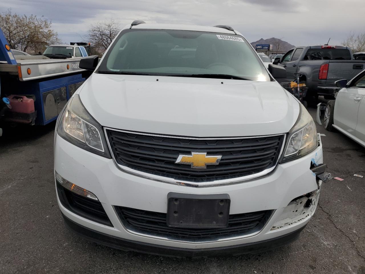 2017 Chevrolet Traverse VIN 1GNKRFKD9HJ317466 Copart auction photo, front end damage thumbnail 5