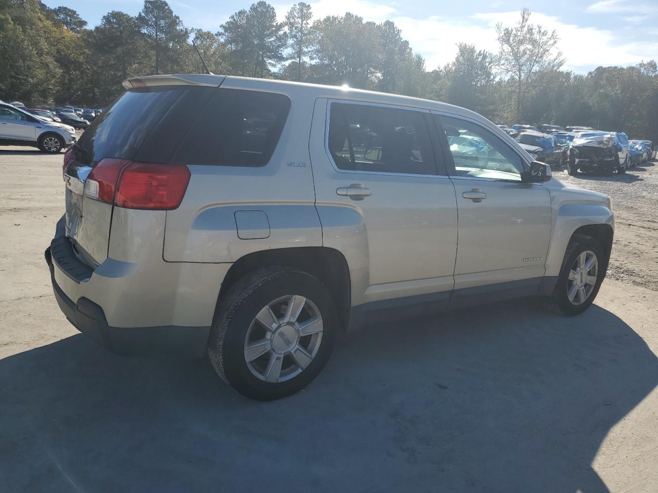 2013 GMC Terrain VIN 2GKFLREK1D6236013 Copart auction photo, rear end damage thumbnail 3