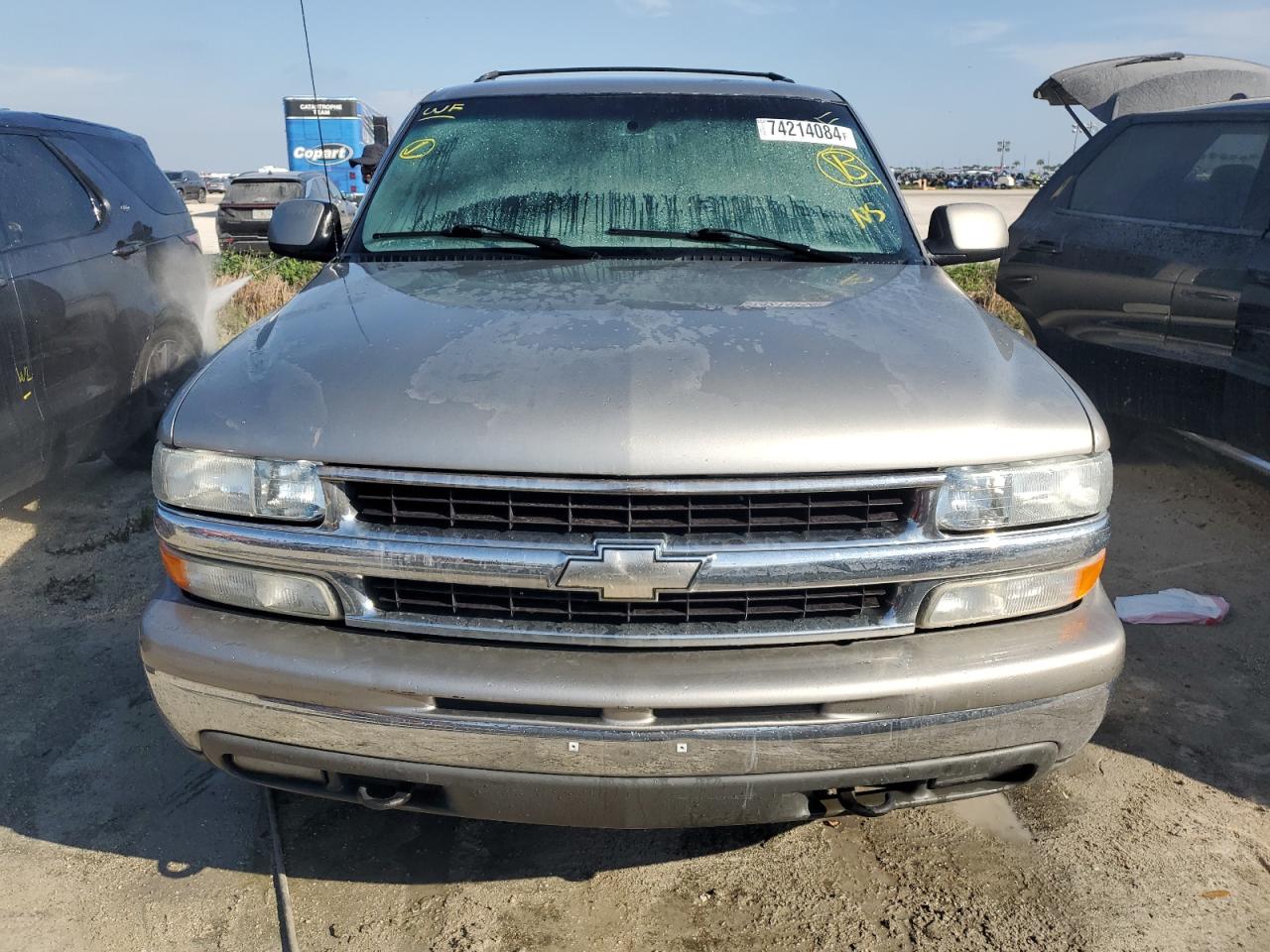 2000 Chevrolet Suburban VIN 3GNFK16T6YG158157 Copart auction photo, water/flood damage thumbnail 5