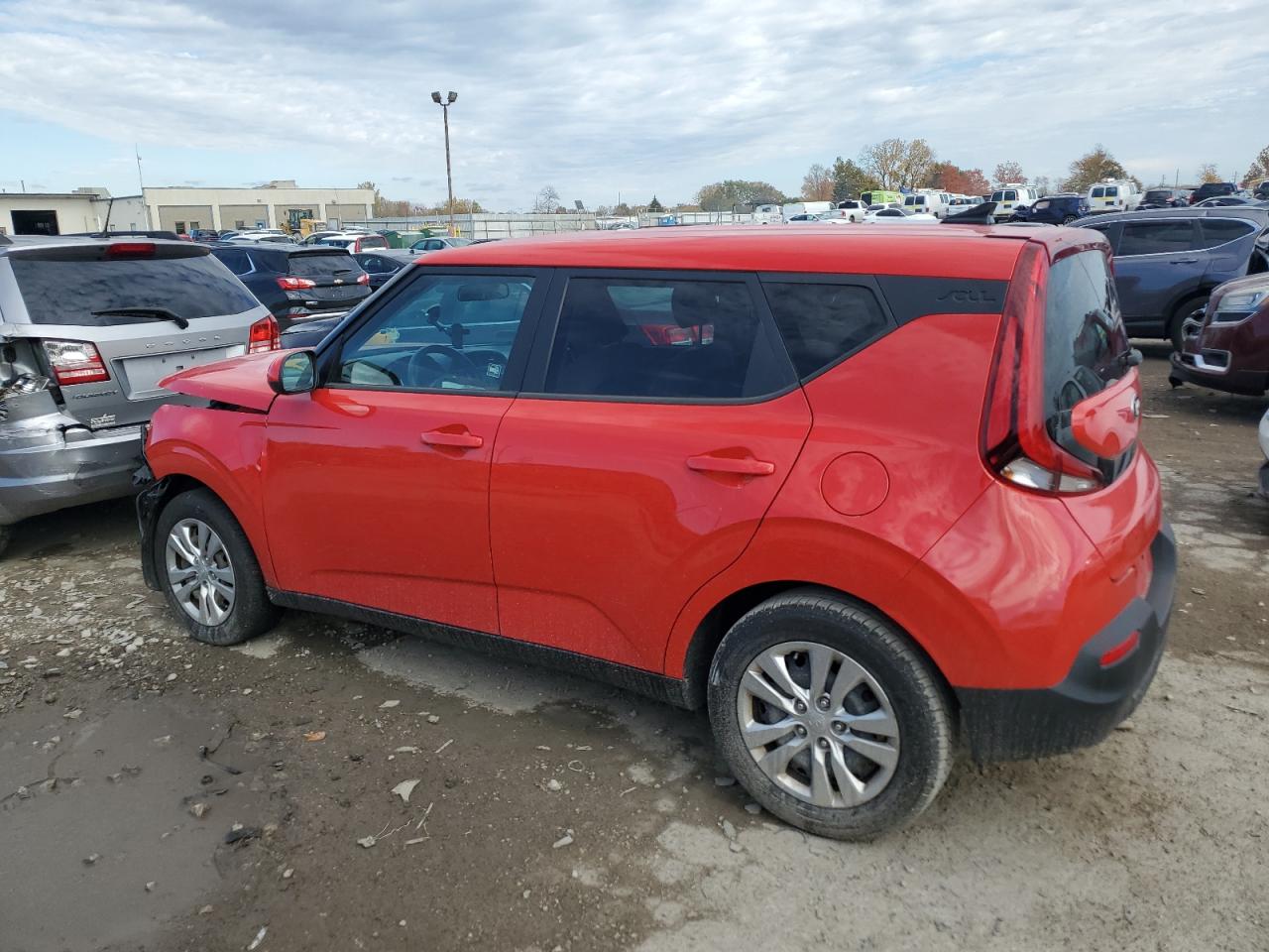 2020 KIA Soul VIN KNDJ23AU9L7706137 Copart auction photo, front end / minor dent/scratches damage thumbnail 2