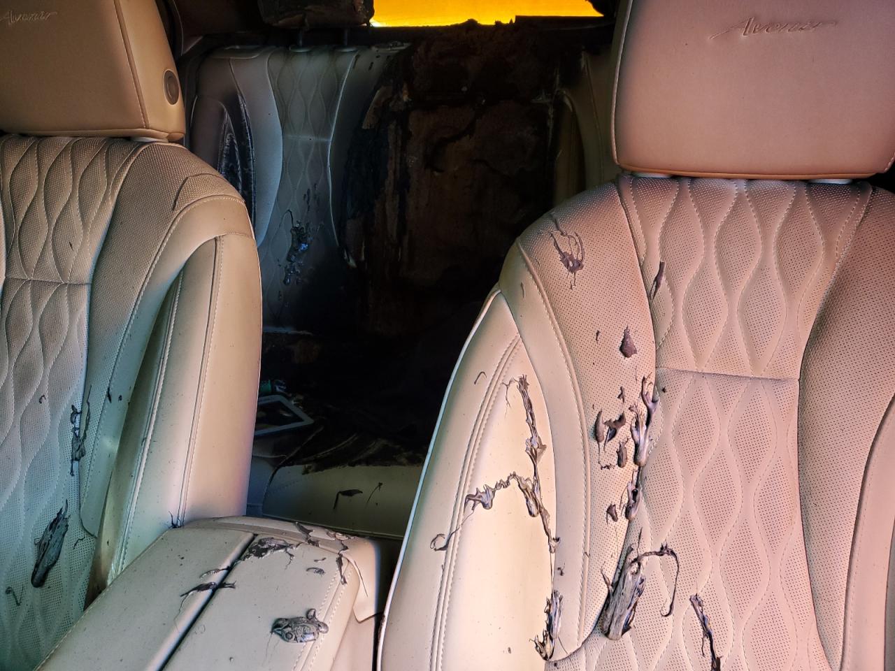 2022 Buick Envision VIN LRBFZRR45ND160173 Copart auction photo, burn - interior damage thumbnail 10
