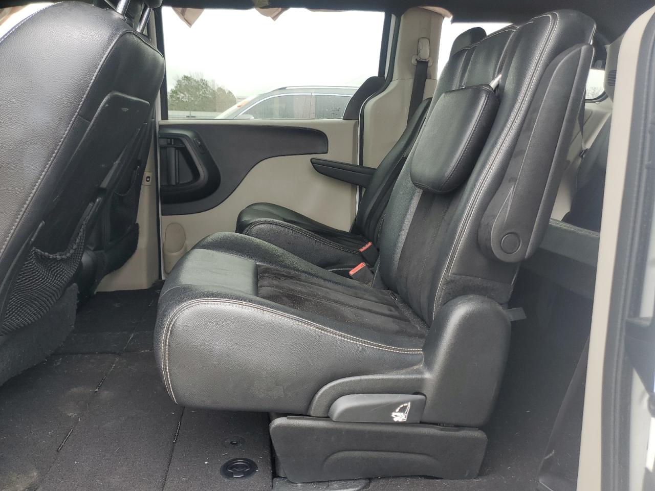 2017 Dodge Caravan VIN 2C4RDGCG5HR732204 Copart auction photo, side damage thumbnail 11