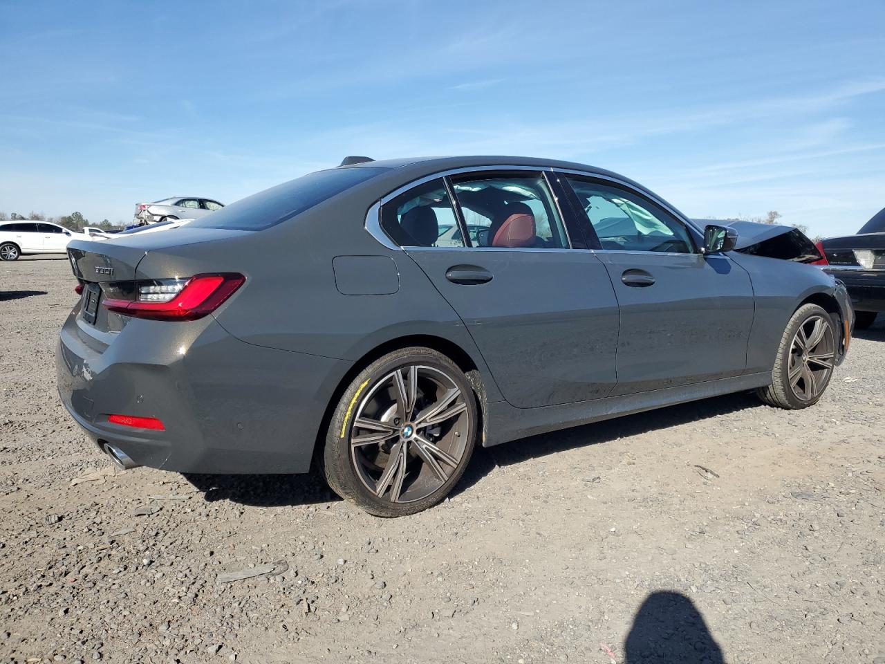 2024 BMW 3er VIN 3MW89FF06R8E02429 Copart auction photo, front end / minor dent/scratches damage thumbnail 3