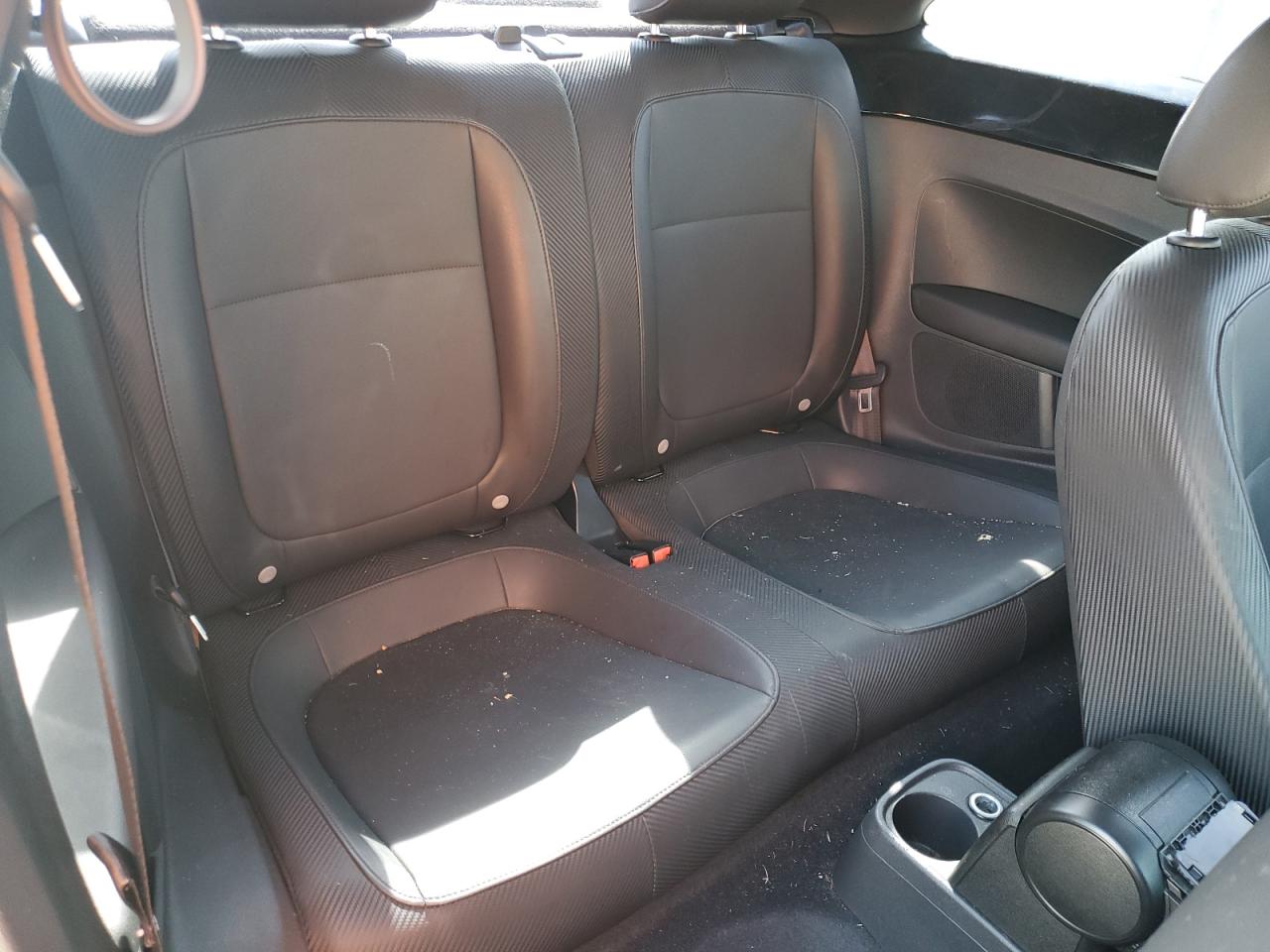 2013 Volkswagen Beetle VIN 3VWJP7AT8DM664287 Copart auction photo, front end damage thumbnail 10