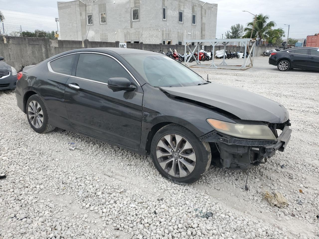 2015 Honda Accord VIN 1HGCT1B87FA008517 Copart auction photo, front end damage thumbnail 4