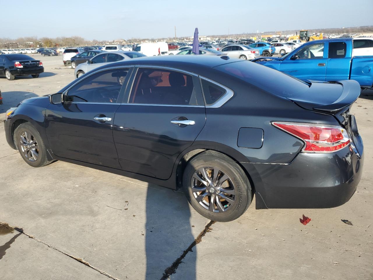 2015 Nissan Altima VIN 1N4AL3AP9FN902639 Copart auction photo, rear end damage thumbnail 2
