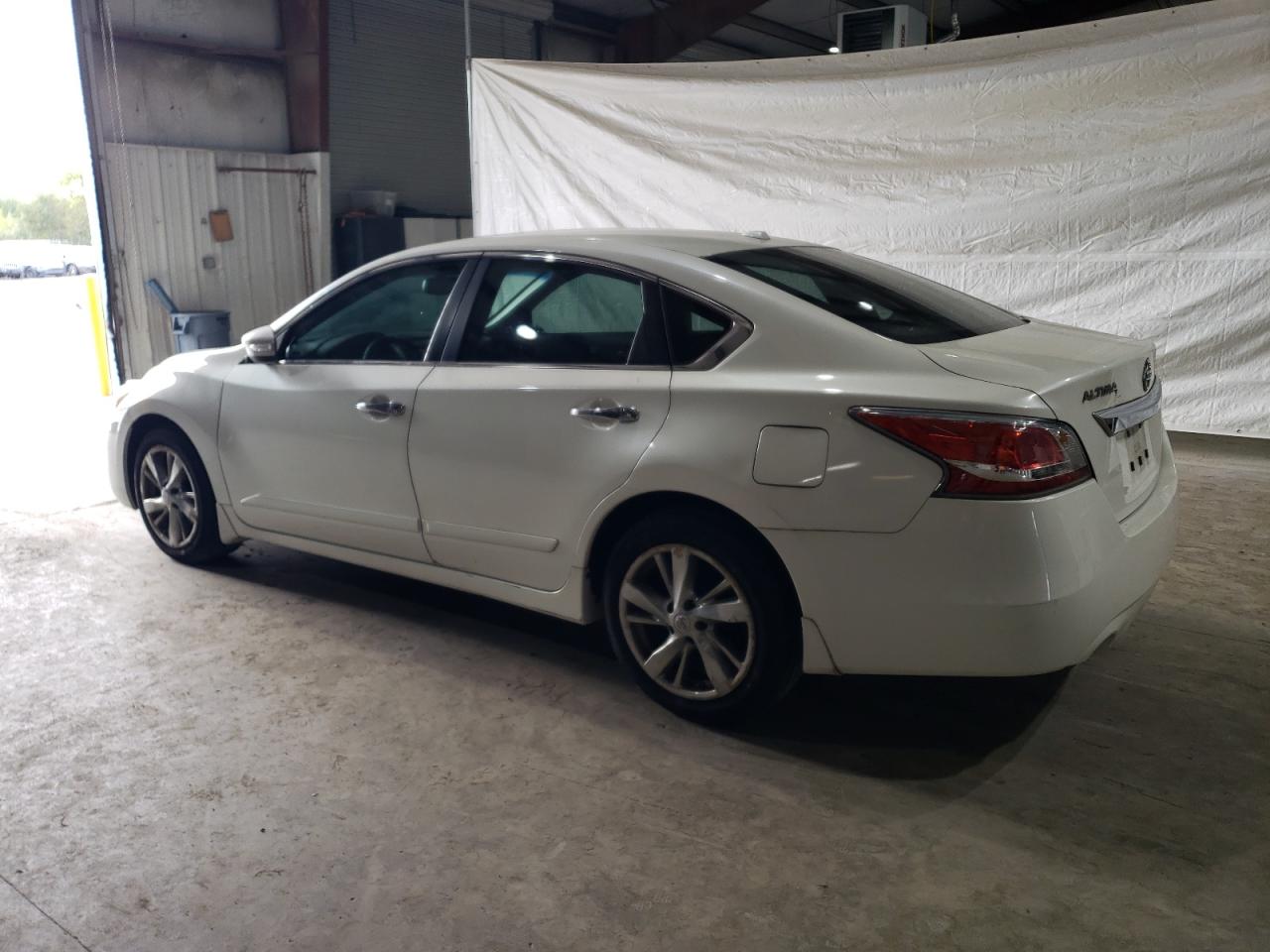 2015 Nissan Altima VIN 1N4AL3AP0FC221121 Copart auction photo, all over damage thumbnail 2
