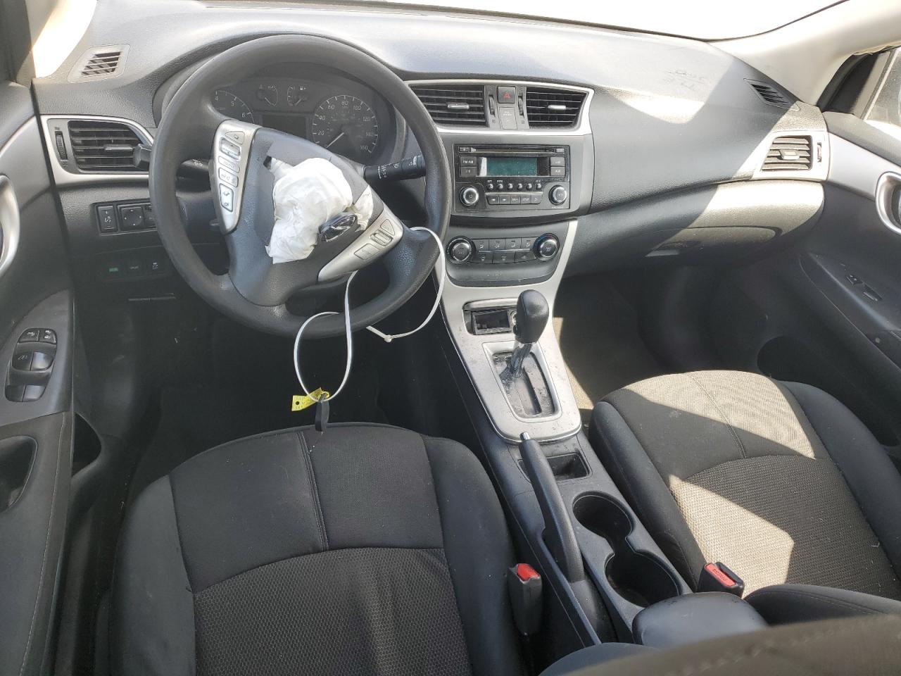2015 Nissan Sentra VIN 3N1AB7AP3FY307506 Copart auction photo, front end damage thumbnail 8