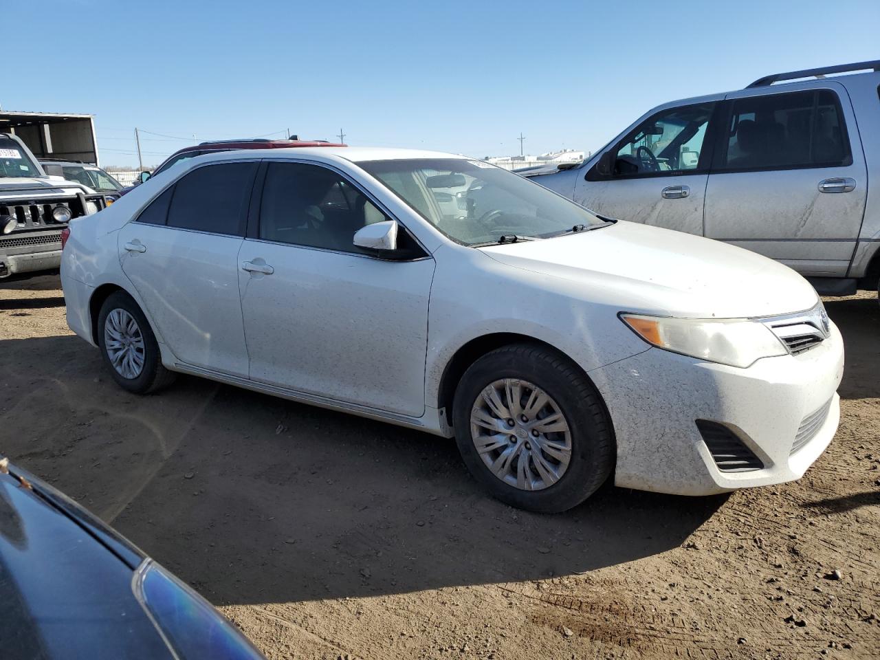 2014 Toyota Camry VIN 4T4BF1FK7ER393390 Copart auction photo, side / rear end damage thumbnail 4