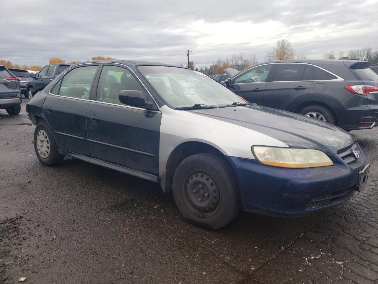 2001 Honda Accord VIN 1HGCF86611A035231 Copart auction photo, rear end damage thumbnail 4
