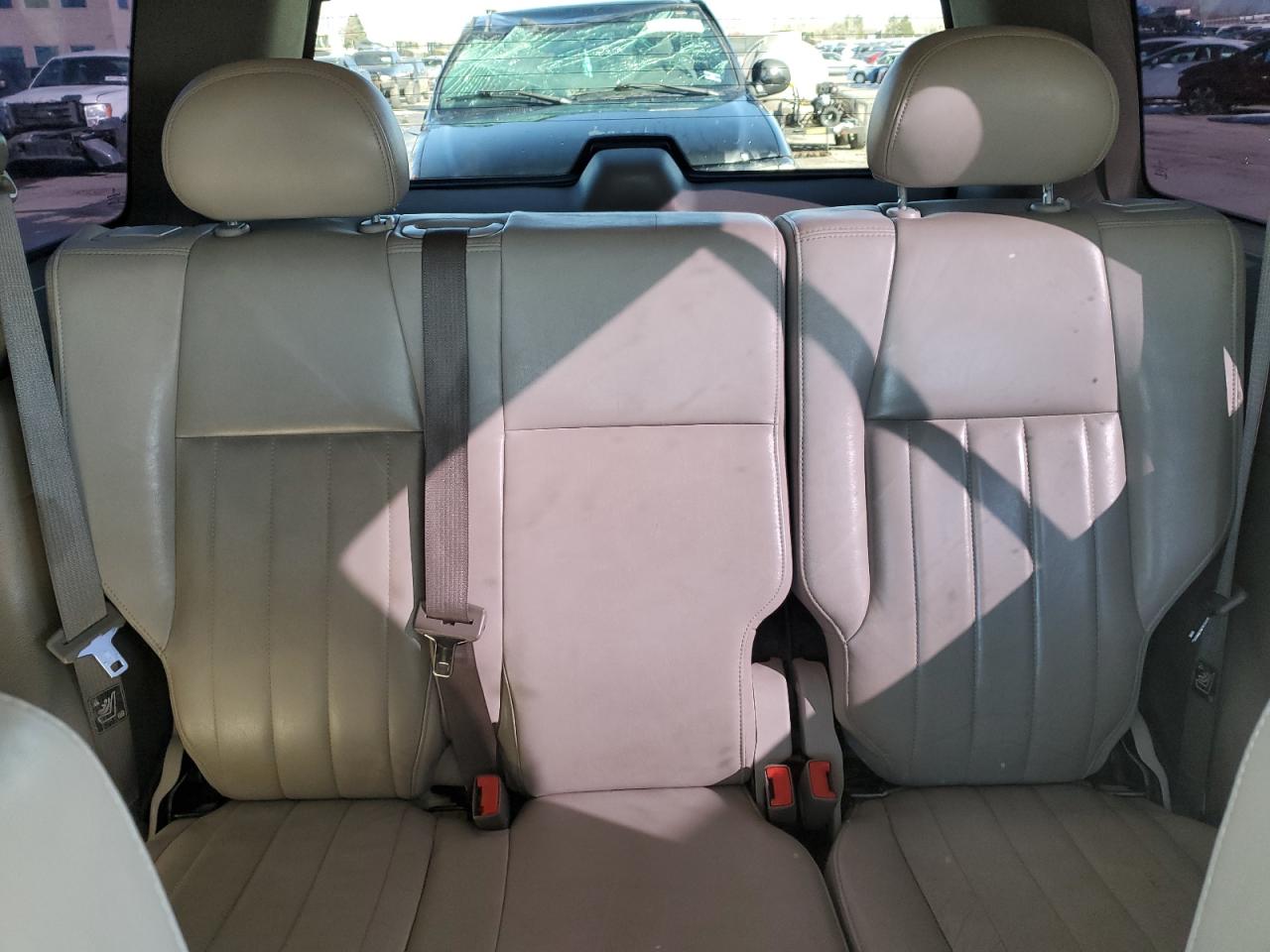 2005 Jeep Liberty (North America) VIN 1J4GL58K05W626686 Copart auction photo, rear end damage thumbnail 10