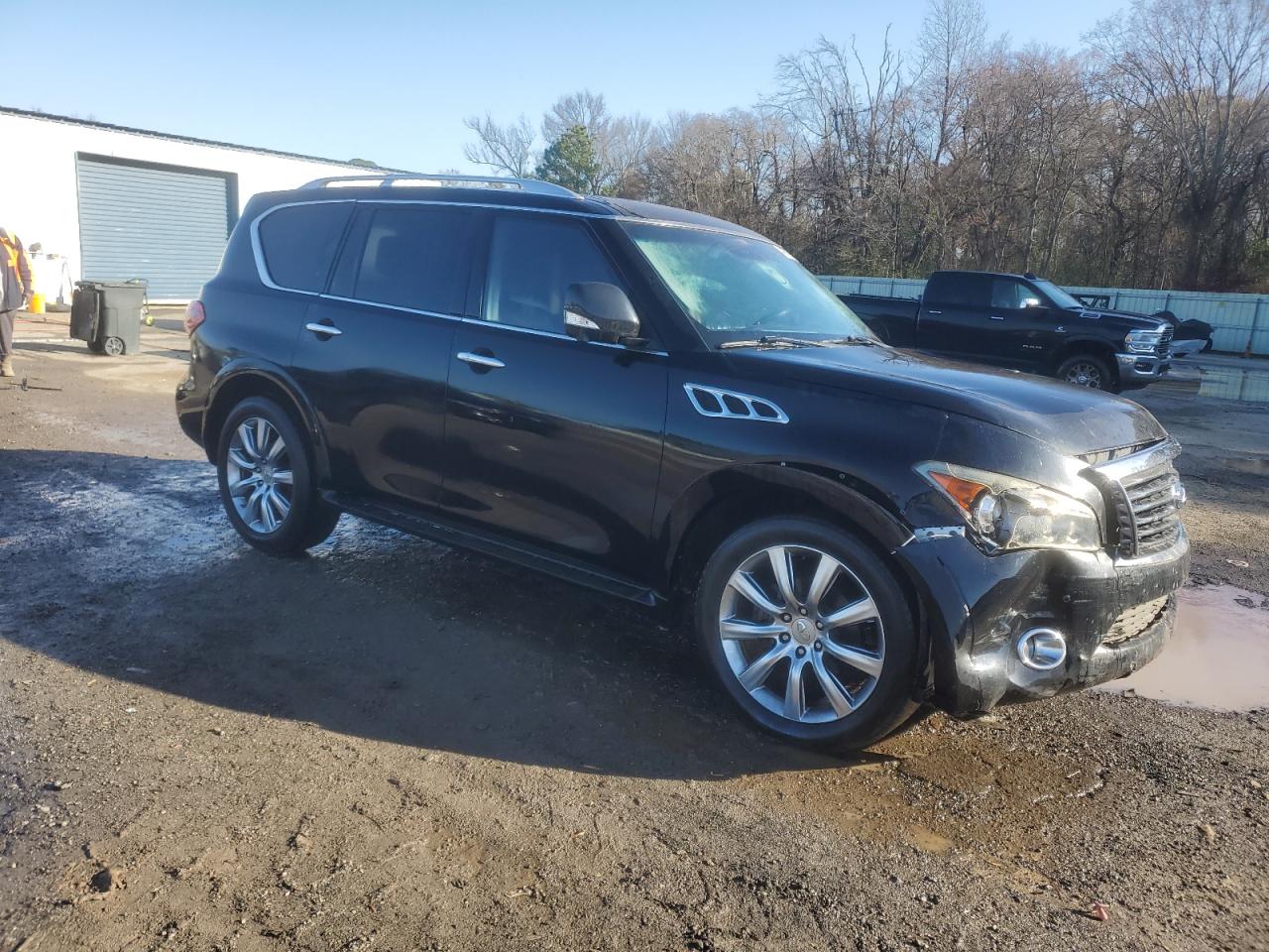2012 Infiniti QX56 VIN JN8AZ2NE1C9023091 Copart auction photo, front end / minor dent/scratches damage thumbnail 4