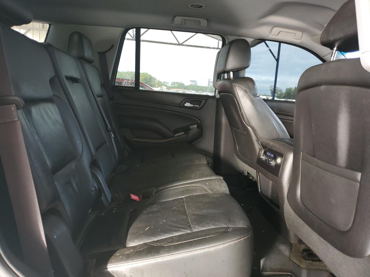 2015 Chevrolet Tahoe VIN 1GNSKBKC4FR214216 Copart auction photo, front end damage thumbnail 11