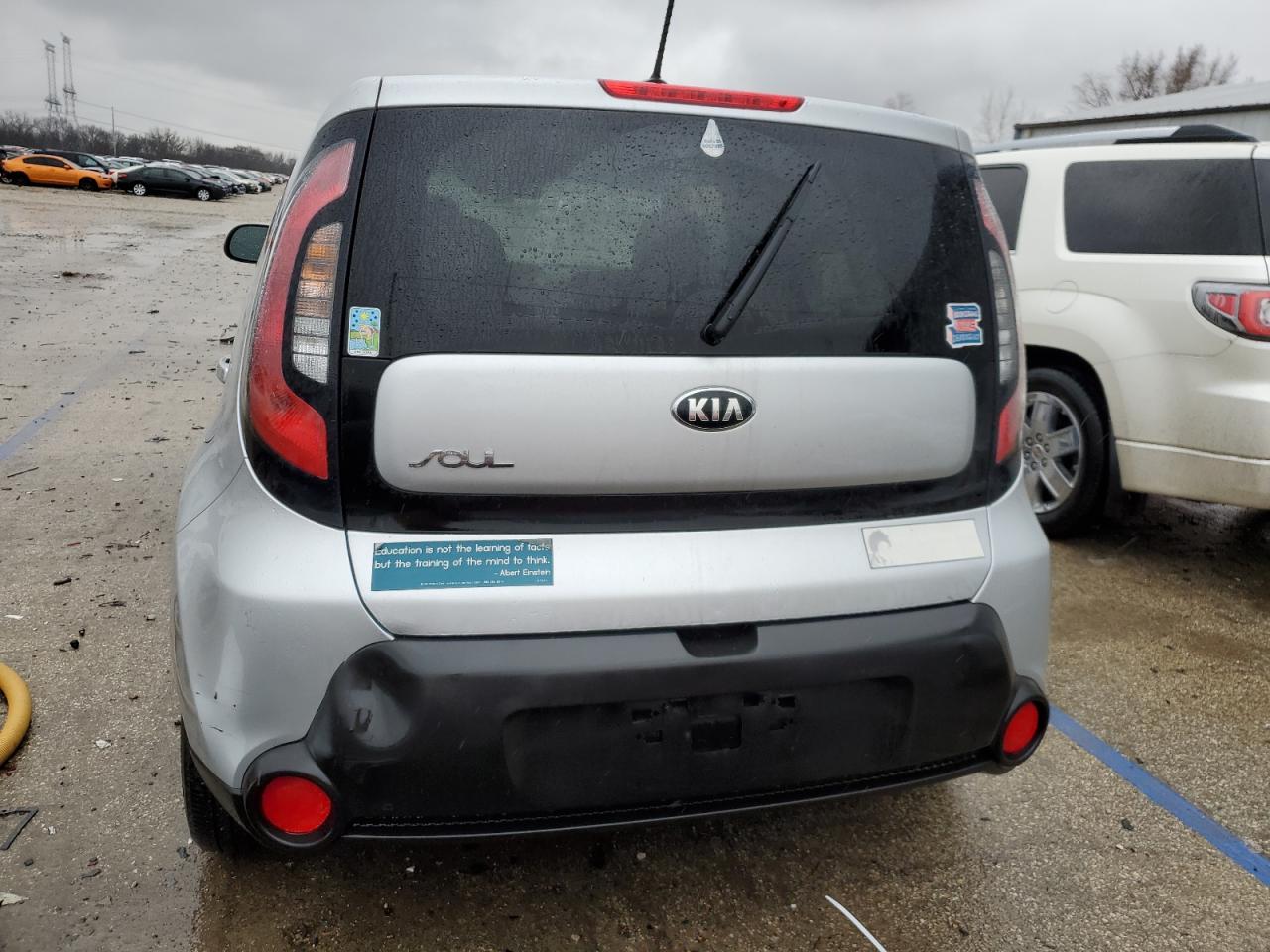 2015 KIA Soul VIN KNDJN2A2XF7762379 Copart auction photo, front end / rear end damage thumbnail 6