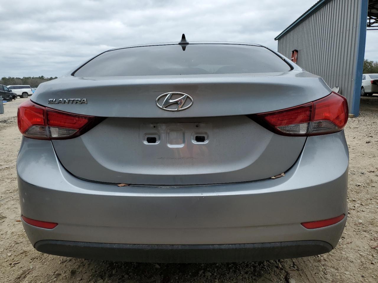 2015 Hyundai Elantra VIN 5NPDH4AE1FH580625 Copart auction photo, normal wear damage thumbnail 6