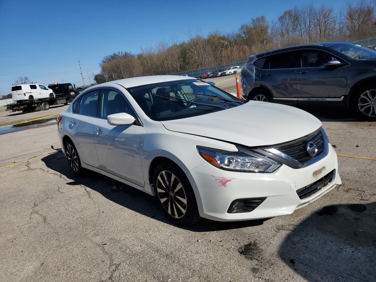 2018 Nissan Altima VIN 1N4AL3AP2JC181102 Copart auction photo, front end damage thumbnail 4