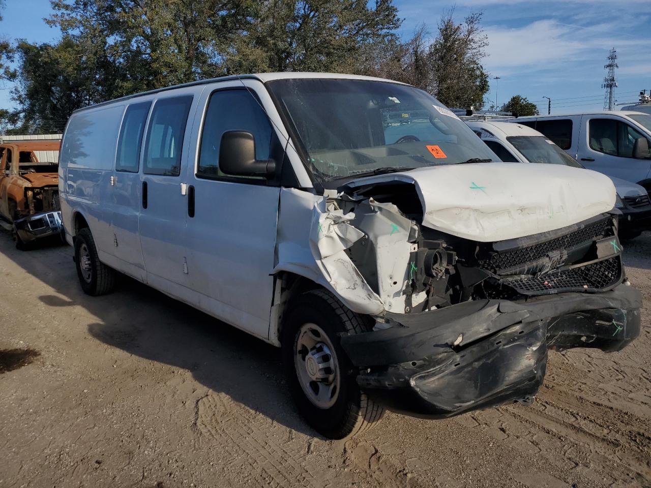 2017 Chevrolet Express VIN 1GCWGBFF2H1350989 Copart auction photo, front end / side damage thumbnail 4