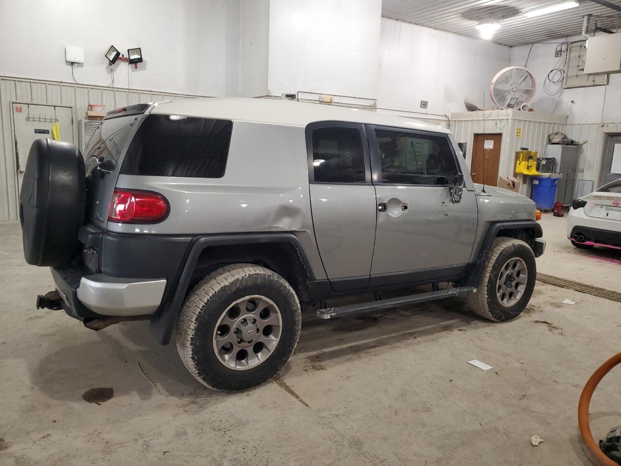 2011 Toyota FJ Cruiser VIN JTEBU4BF8BK111307 Copart auction photo, side damage thumbnail 3