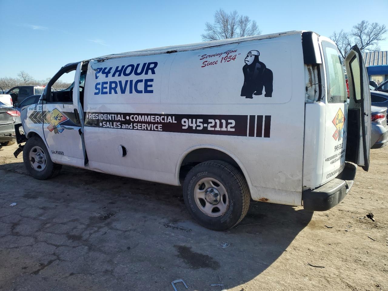 2005 Chevrolet Express VIN 1GCEG15X151251592 Copart auction photo, rollover damage thumbnail 2