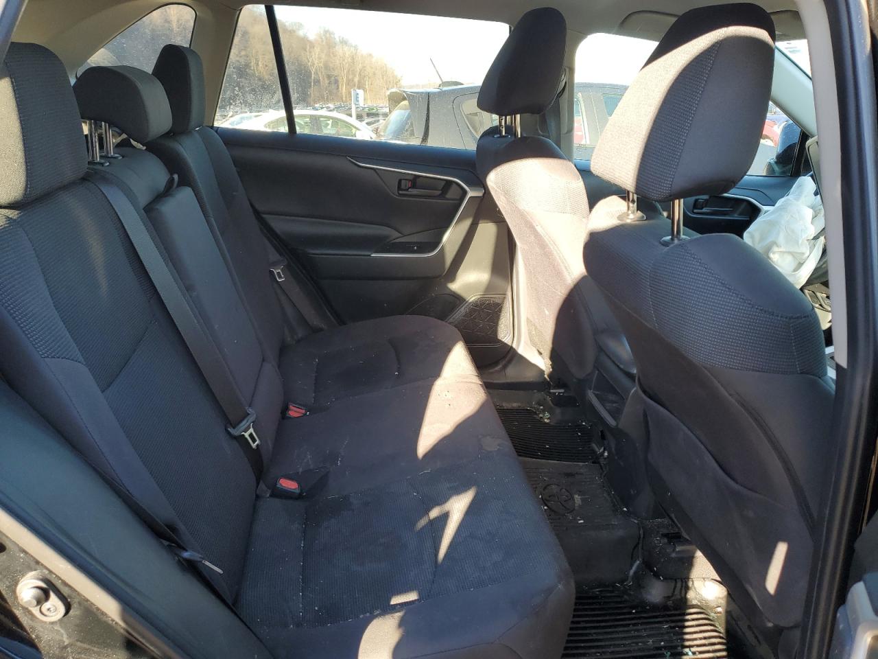 2019 Toyota RAV 4 VIN 2T3G1RFV4KW001119 Copart auction photo, front end / side damage thumbnail 11