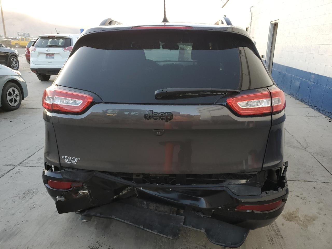 2018 Jeep Grand Cherokee VIN 1C4PJLCB4JD606096 Copart auction photo, rear end damage thumbnail 6