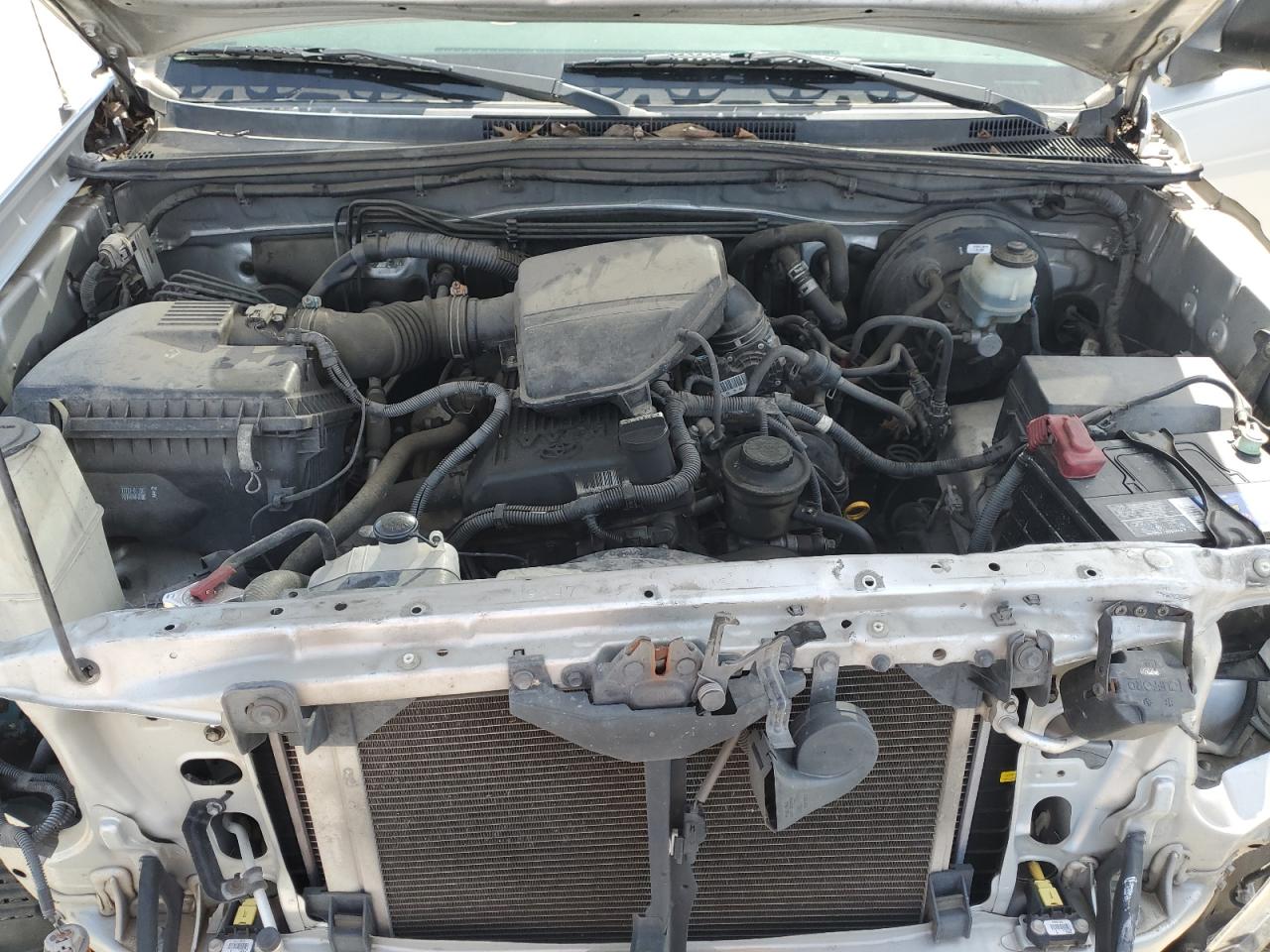 2011 Toyota Tacoma VIN 5TFTX4GN8BX002641 Copart auction photo, front end / hail damage thumbnail 11