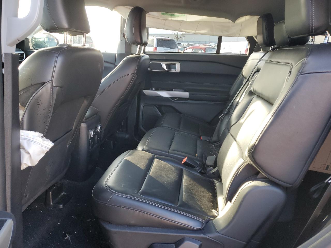 2021 Ford Explorer VIN 1FMSK8DH5MGB88086 Copart auction photo, side / rear end damage thumbnail 11