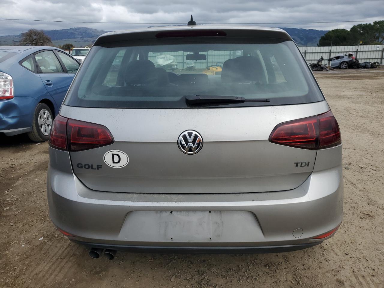 2015 Volkswagen Golf VIN 3VWRA7AU7FM062223 Copart auction photo, side / rear end damage thumbnail 6