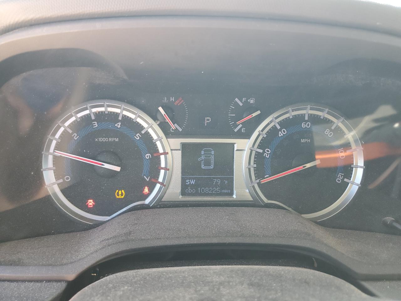 2015 Toyota 4Runner VIN JTEBU5JR2F5234901 Copart auction photo, front end / minor dent/scratches damage thumbnail 9