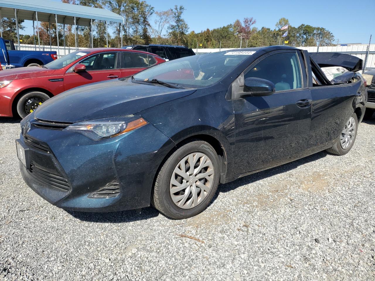 2018 Toyota Corolla VIN 2T1BURHE5JC048800