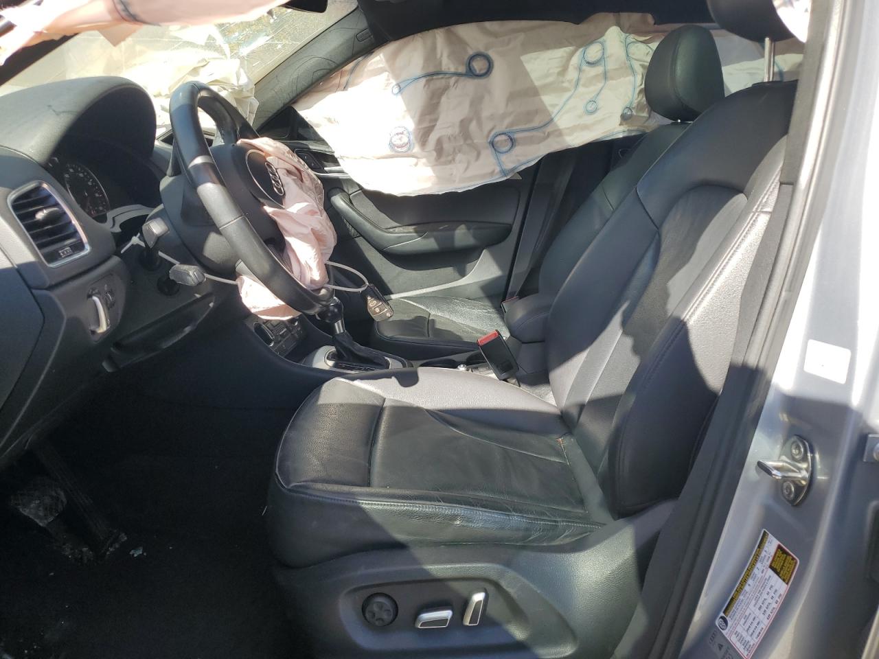 2018 Audi Q3 VIN WA1BCCFS5JR017636 Copart auction photo, front end damage thumbnail 7