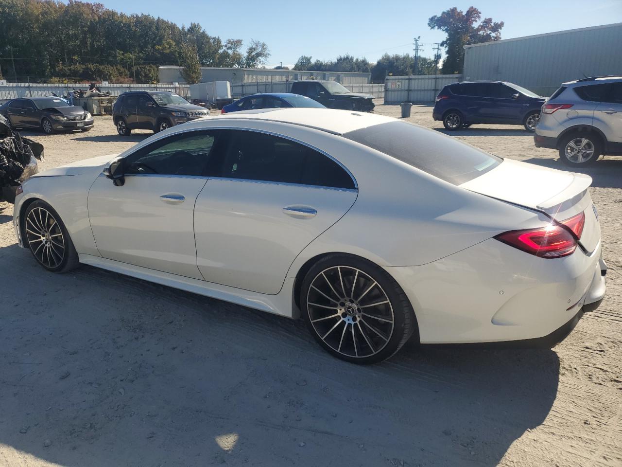2019 Mercedes-Benz CLC-klasse VIN WDD2J5JB9KA012721 Copart auction photo, minor dent/scratches damage thumbnail 2