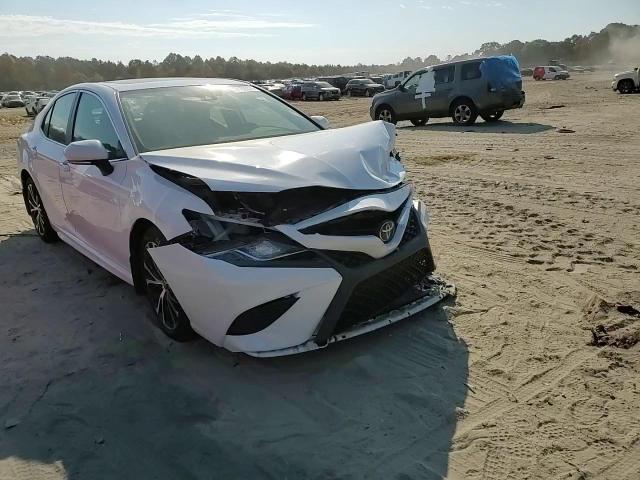 2020 Toyota Camry VIN 4T1M11AK3LU963522 Copart auction photo, front end / minor dent/scratches damage thumbnail 11