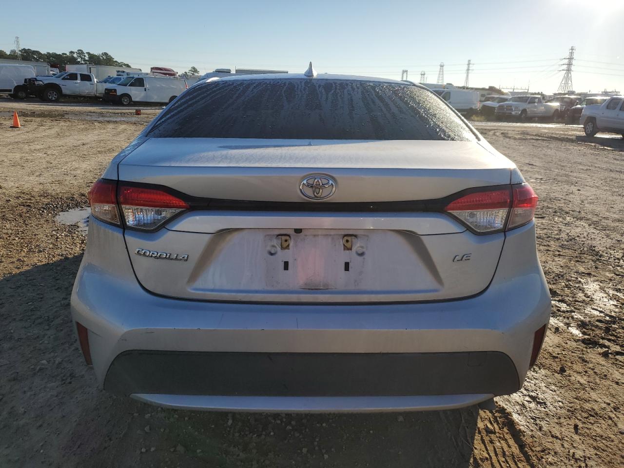 2020 Toyota Corolla VIN JTDEPRAE1LJ047987 Copart auction photo, front end damage thumbnail 6