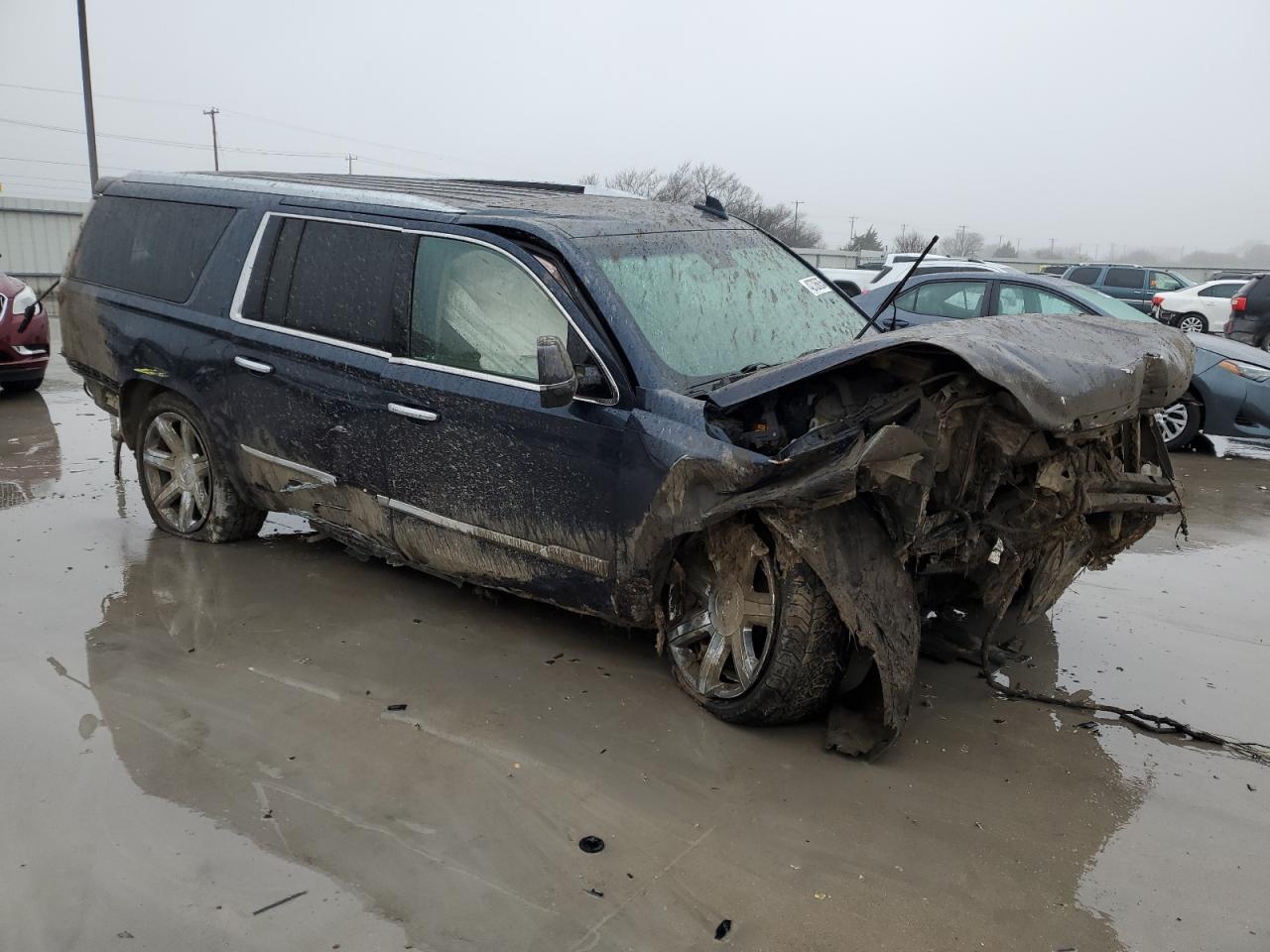 2017 Cadillac Escalade VIN 1GYS4HKJ0HR236800 Copart auction photo, all over / side damage thumbnail 4