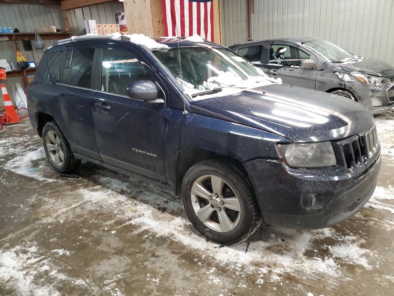 2015 Jeep Compass VIN 1C4NJDEBXFD394998 Copart auction photo, side damage thumbnail 4