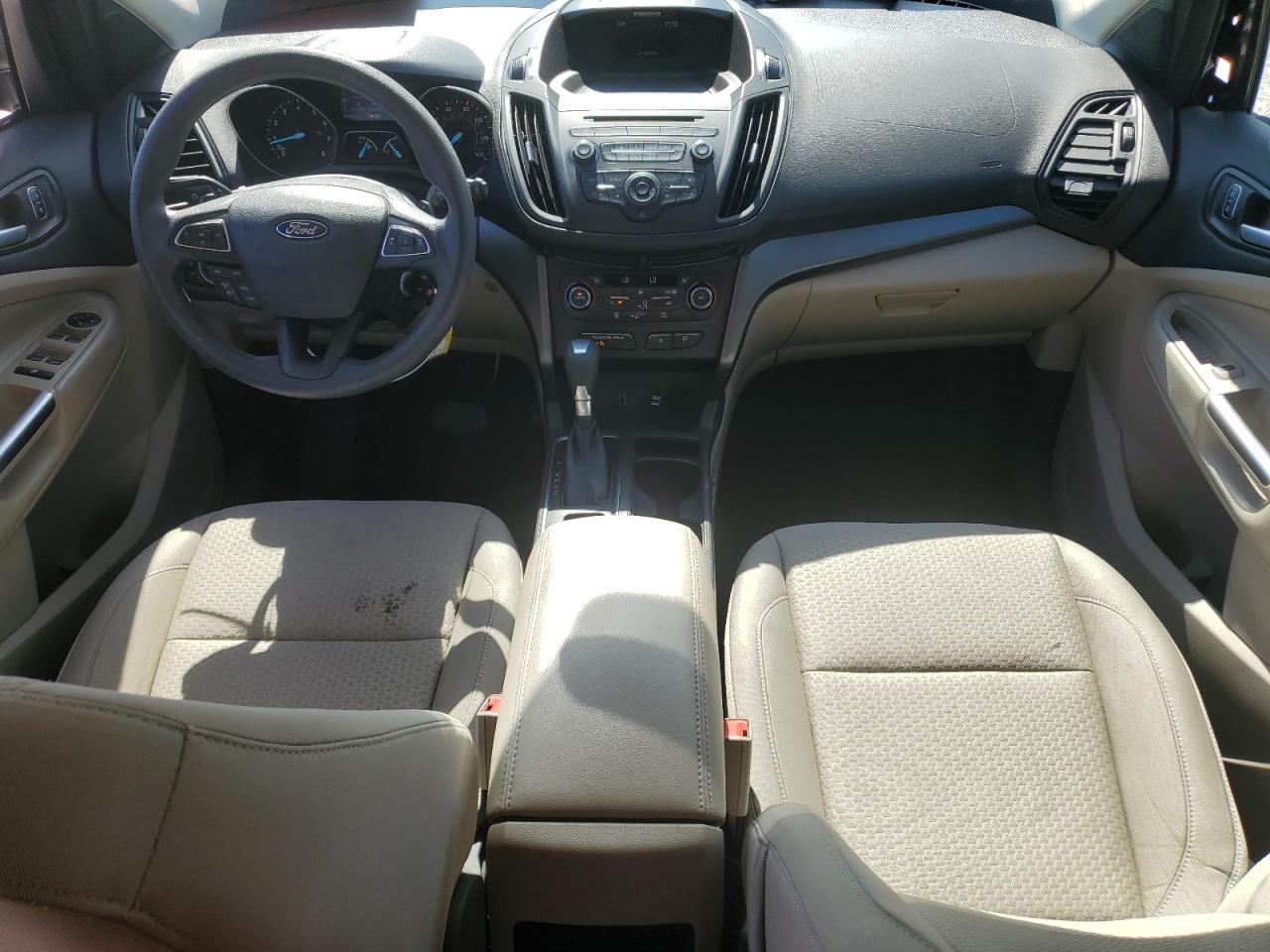 2017 Ford Escape VIN 1FMCU0GD9HUC19419 Copart auction photo, front end damage thumbnail 8