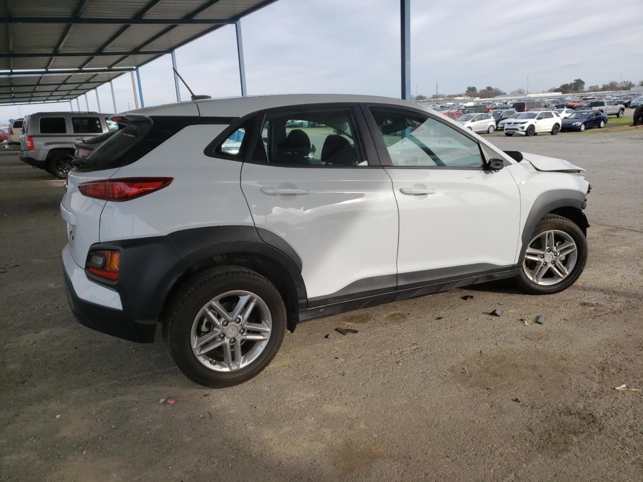2020 Hyundai Kona VIN KM8K12AA6LU466808 Copart auction photo, front end damage thumbnail 3
