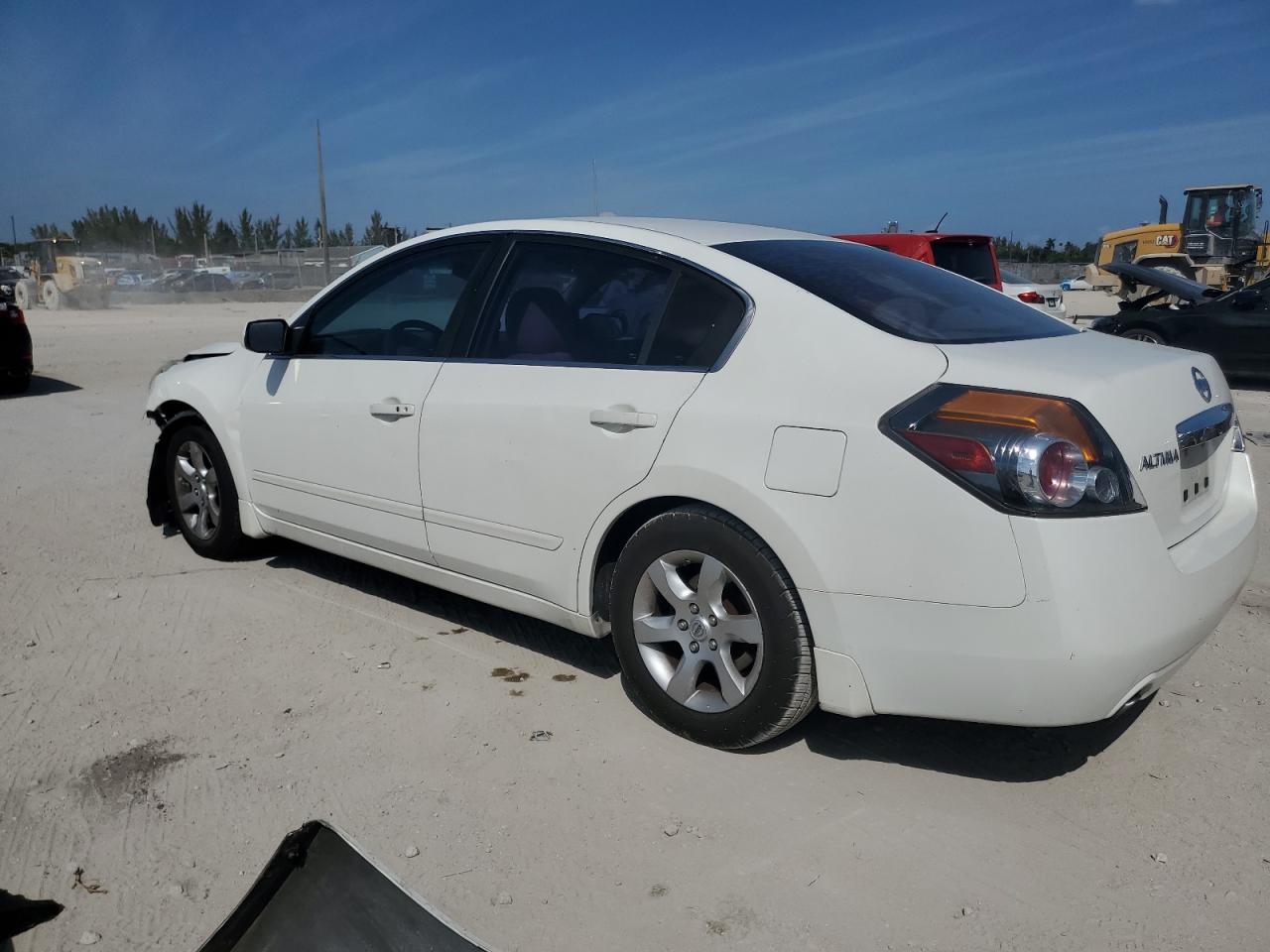 2011 Nissan Altima VIN 1N4AL2AP2BC172170 Copart auction photo, front end / minor dent/scratches damage thumbnail 2