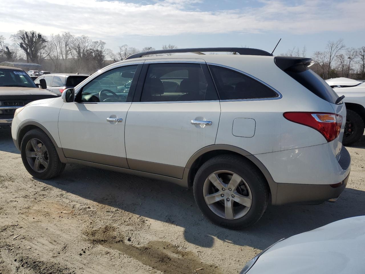 2011 Hyundai Veracruz VIN KM8NU4CC1BU143974 Copart auction photo, front end damage thumbnail 2