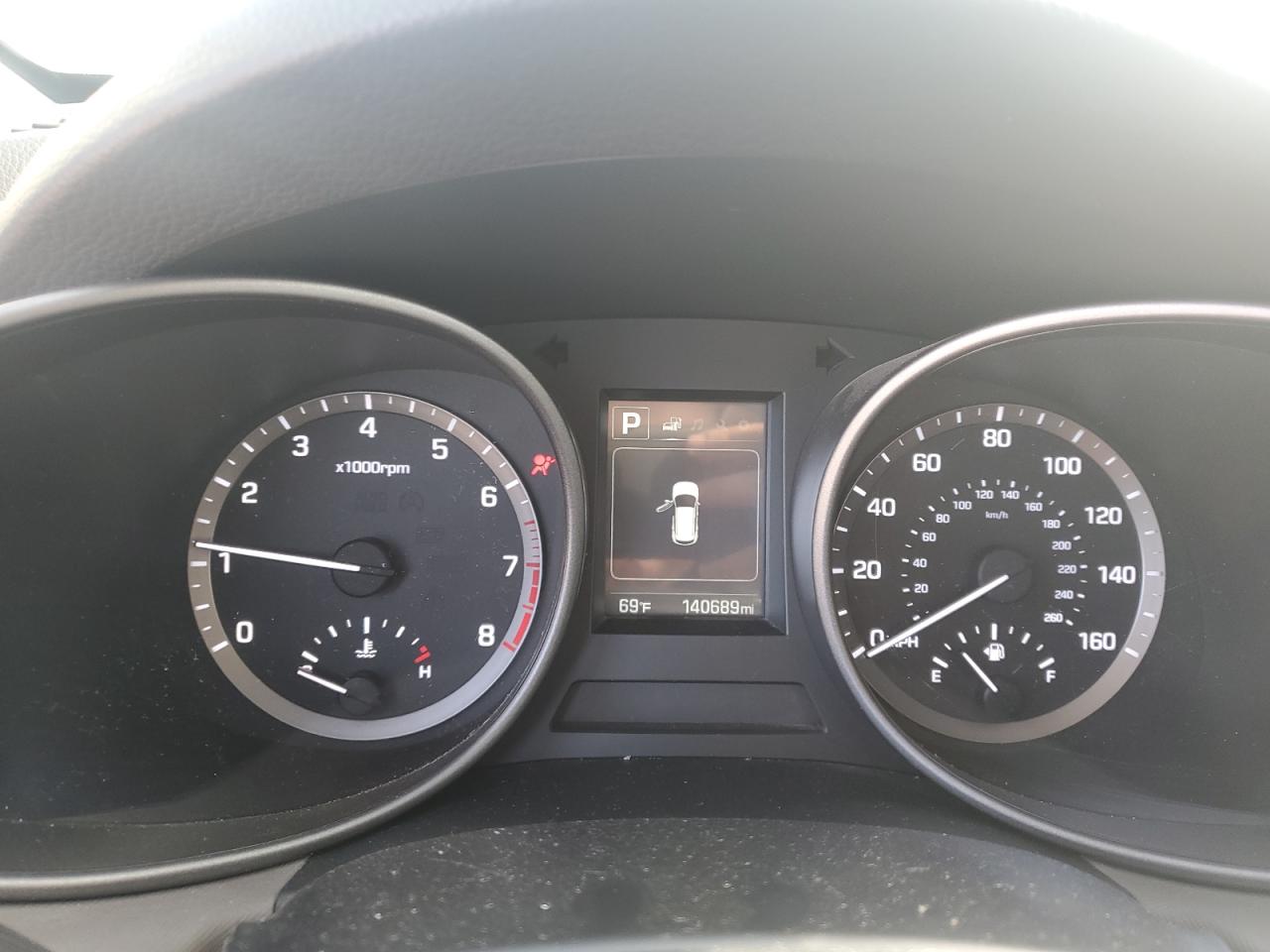 2017 Hyundai Santa Fe VIN 5XYZT3LB9HG393449 Copart auction photo, front end / minor dent/scratches damage thumbnail 9