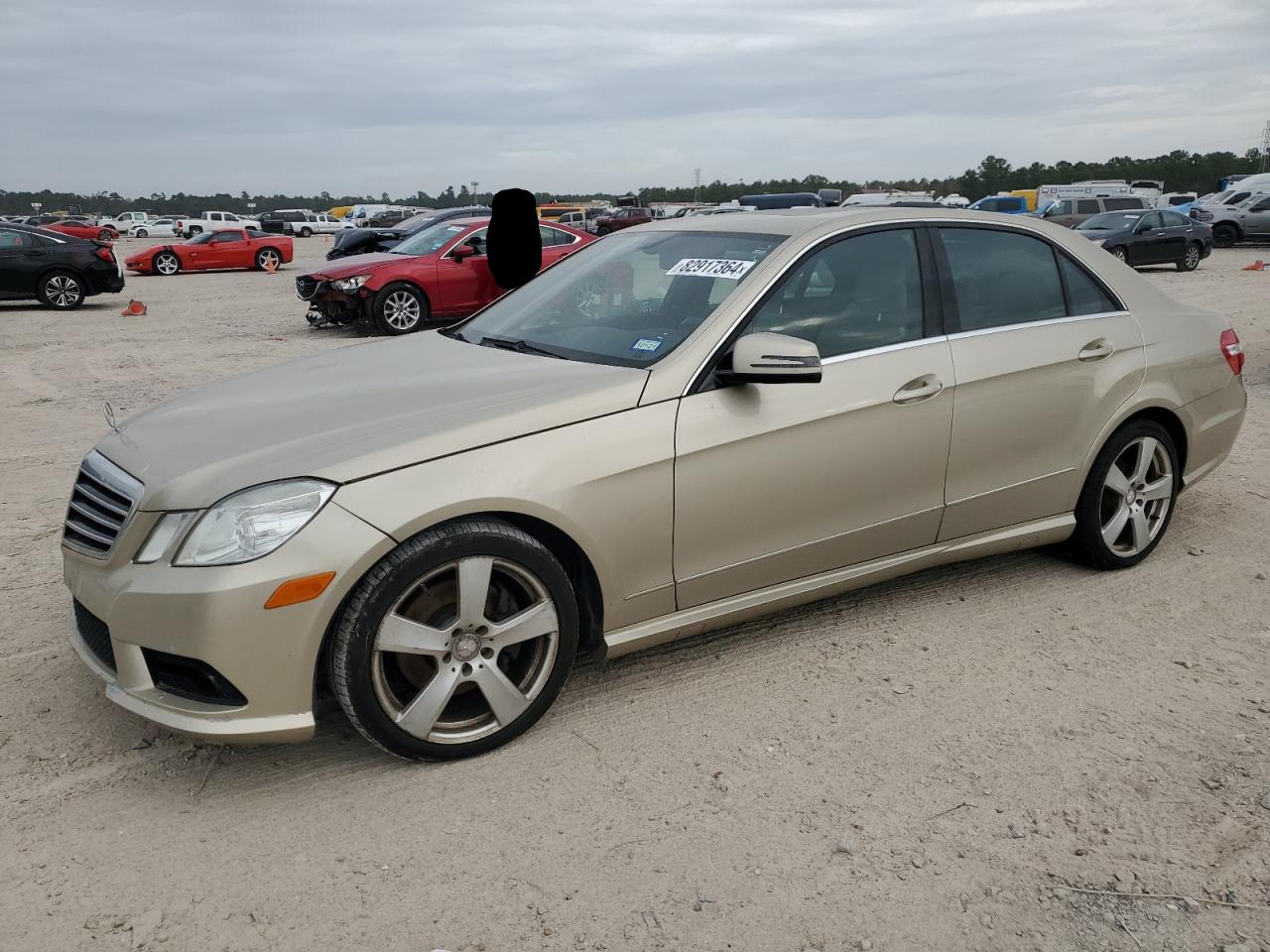 2011 Mercedes-Benz E-klasse VIN WDDHF8HB2BA263650