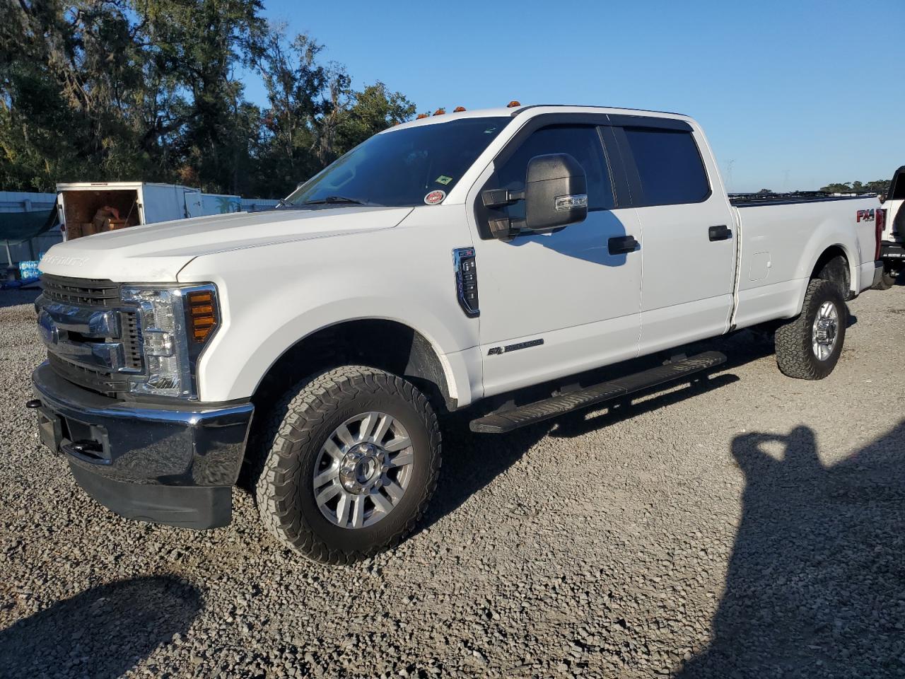 2019 Ford F350 VIN 1FT8W3BT1KEF38318