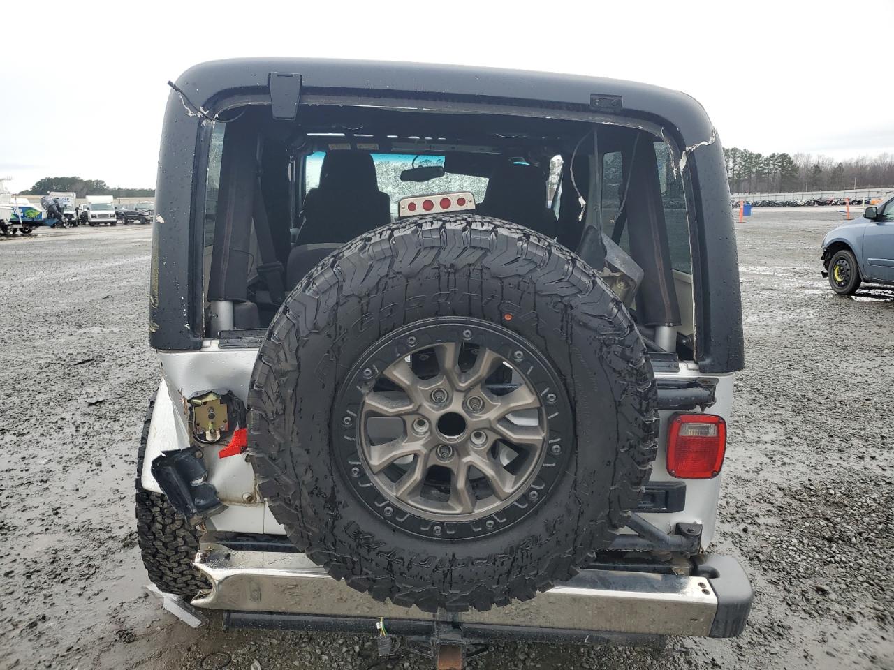 2006 Jeep Wrangler VIN 1J4FA44S36P777065 Copart auction photo, all over damage thumbnail 6